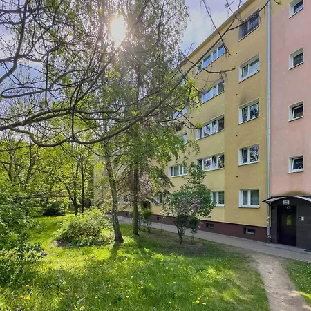 Bukowska Elegancki Z 1 Sypialnia I Biurkiem By Renters * Poznan