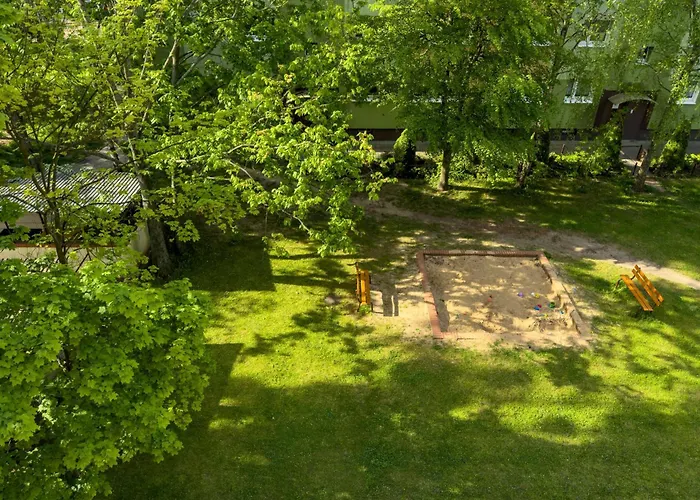 Bukowska Elegancki Z 1 Sypialnia I Biurkiem By Renters Apartment *